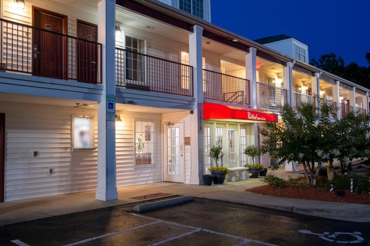 Red Roof Inn & Suites ווילסון מראה חיצוני תמונה